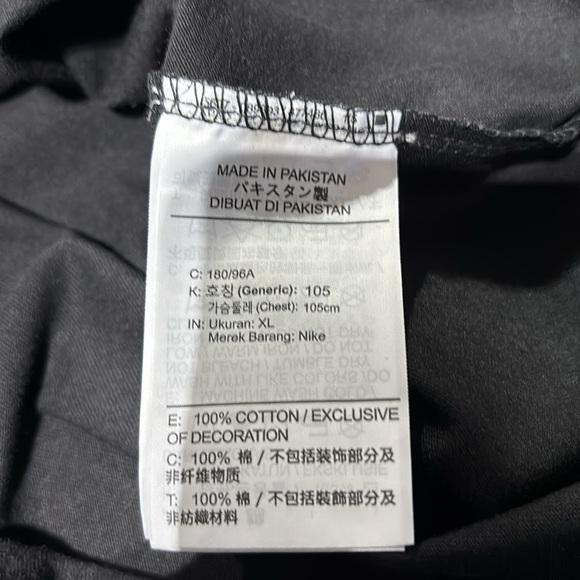 Nike Force Classic Fit,The Nike T 100% cotton round neck,Force patch @ left hip - Picture 7 of 9